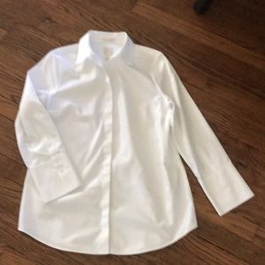 Chico’s size 0(6-8) white animal print no iron blouse.